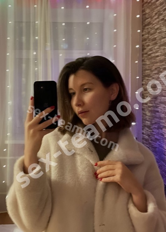 Василиса привлекательная девушка из Мурома цена от 9000 руб
